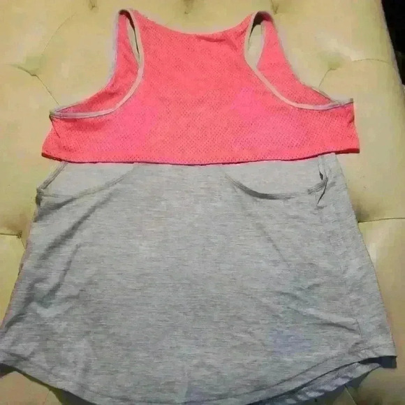 Under Armour Tee sz Large - Picture 2 of 2